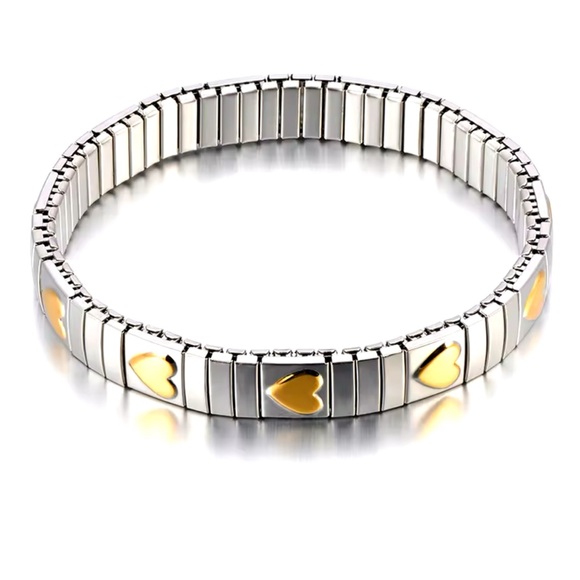 New Gold Heart Charm Bracelet - Picture 9 of 10